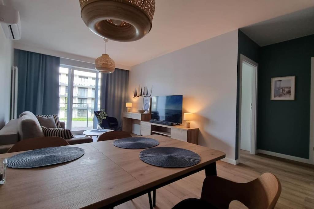 Wspanialy Apartament & Spa Nad Morzem Dziwnów Buitenkant foto